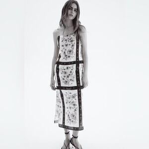 H&M Monochrome Boho Floral Midi Dress Size Medium